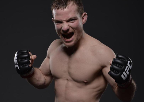 Zach Makovsky UFC 206